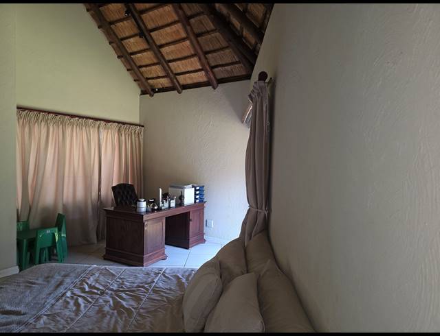 3 BEDROOM FREESTANDING FOR SALE IN K'SHANE